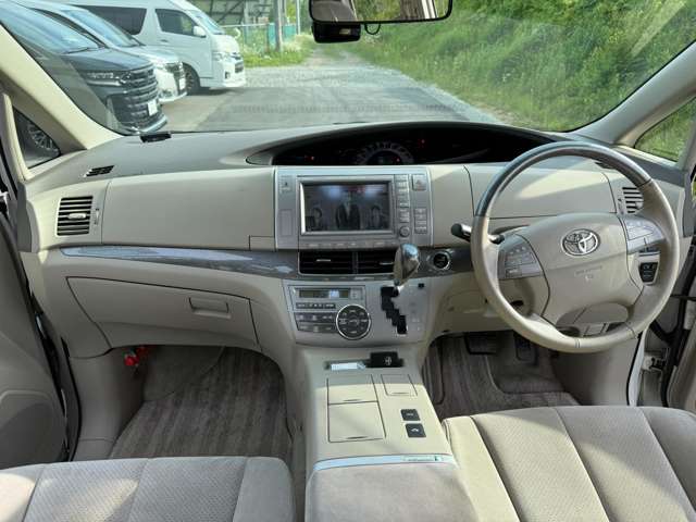 2008 Toyota Estima Hybrid – thumbnail 2