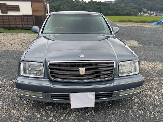 2002 Toyota Century – thumbnail 2