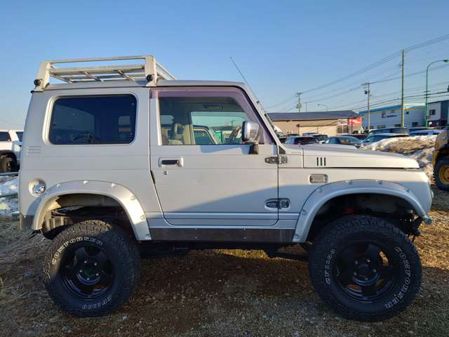 1998 Suzuki Jimny – thumbnail 4