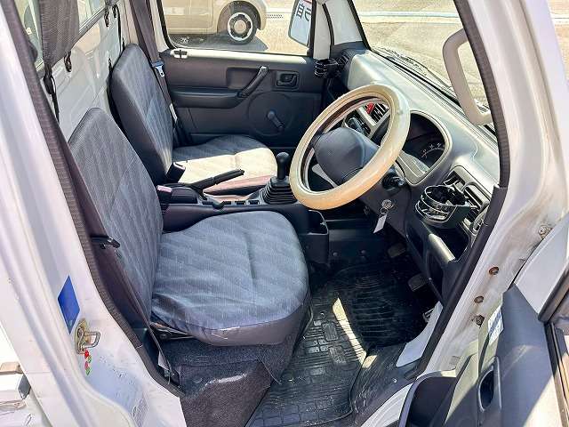 2004 Suzuki Carry – thumbnail 2