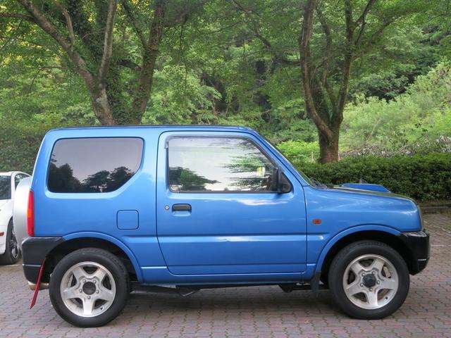 2000 Suzuki Jimny – thumbnail 4