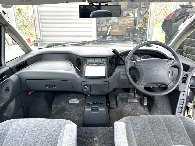 1996 Toyota Estima – thumbnail 3