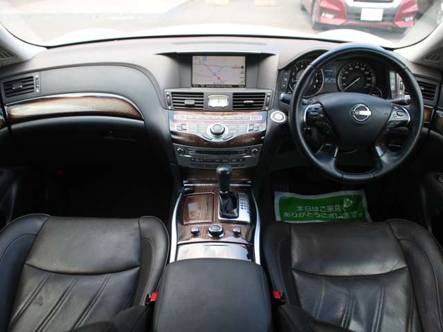 2009 Nissan Fuga – thumbnail 4