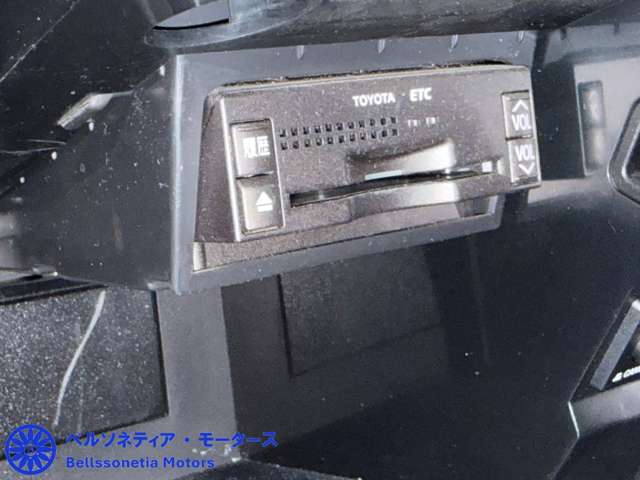 2008 Toyota Crown Athlete – thumbnail 2