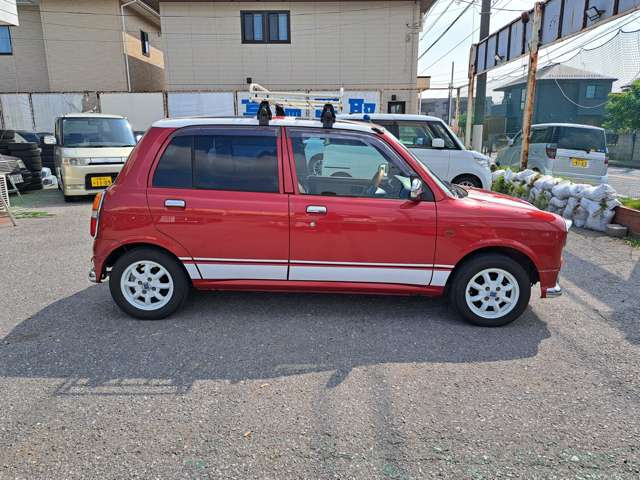2002 Daihatsu Mira Gino – thumbnail 4