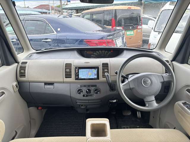 2005 Daihatsu Tanto – thumbnail 2