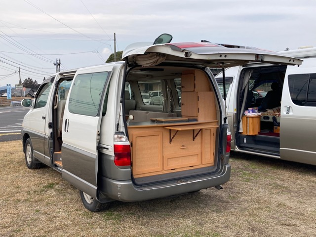 1999 Toyota Grand Hoace