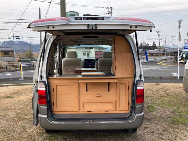 1999 Toyota Grand Hoace – thumbnail 2