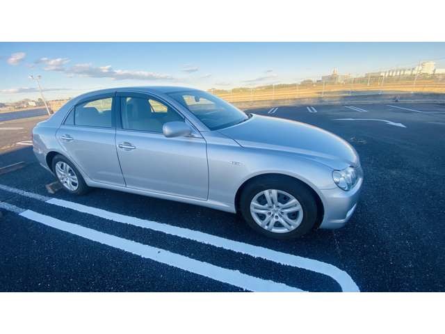 2004 Toyota Mark X