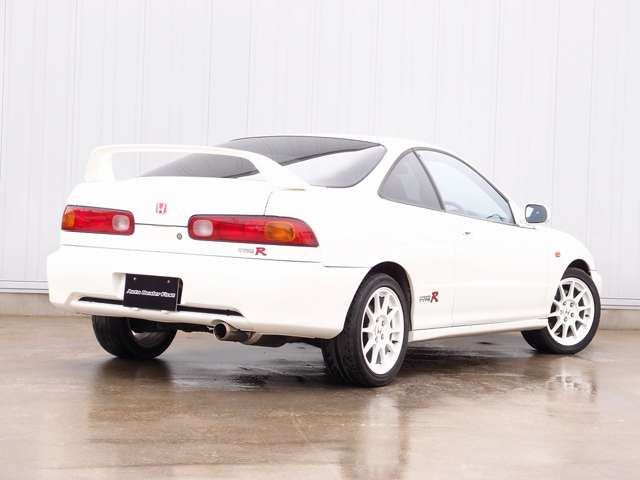 2000 Honda Integra Type R – thumbnail 2