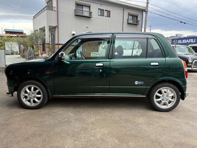 2001 Daihatsu Mira Gino – thumbnail 4