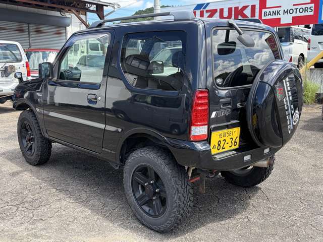 2005 Suzuki Jimny – thumbnail 4