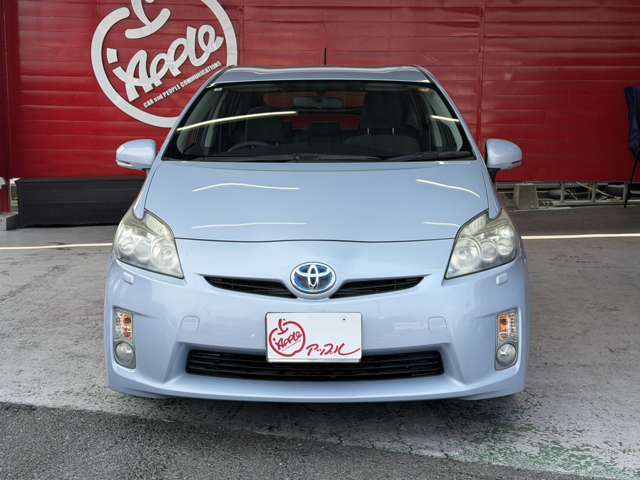 2010 Toyota Prius – thumbnail 2