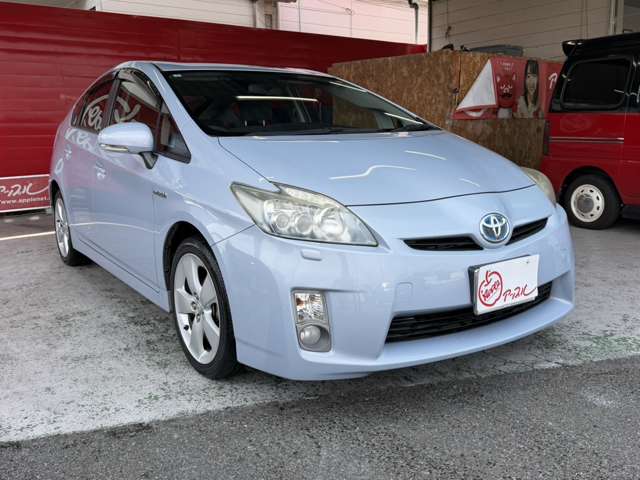 2010 Toyota Prius – thumbnail 3