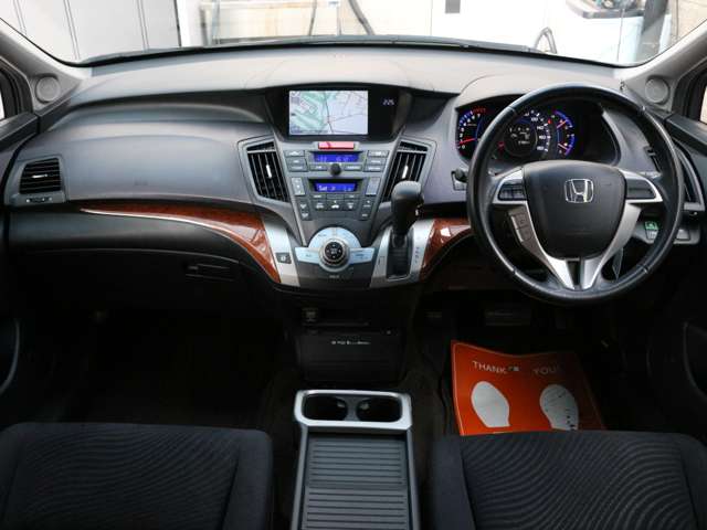 2010 Honda Odyssey – thumbnail 4