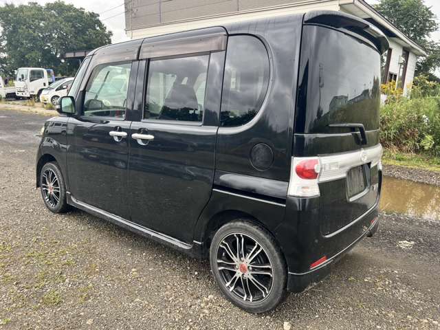 2008 Daihatsu Tanto – thumbnail 3