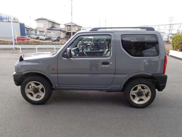 2000 Suzuki Jimny – thumbnail 3