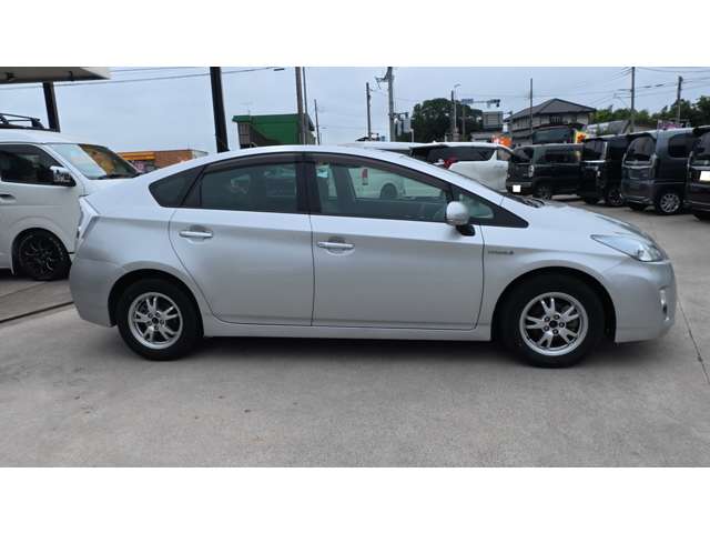 2009 Toyota Prius – thumbnail 2