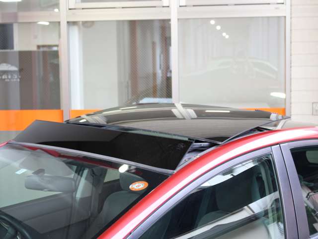2010 Toyota Prius – thumbnail 4
