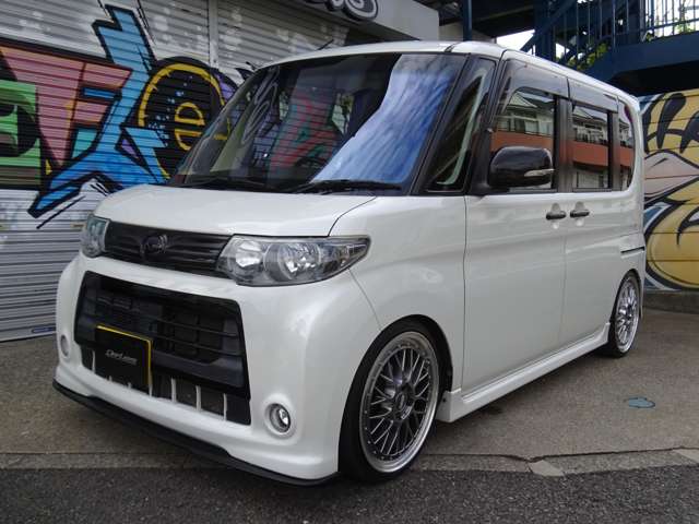 2008 Daihatsu Tanto – thumbnail 2