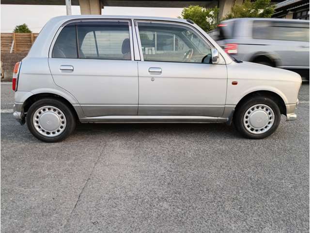 2000 Daihatsu Mira Gino – thumbnail 4