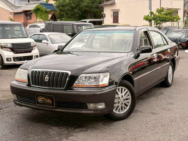 2001 Toyota Crown Majesta – thumbnail 3