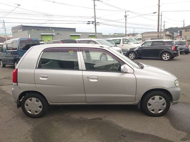 2001 Suzuki Alto – thumbnail 3