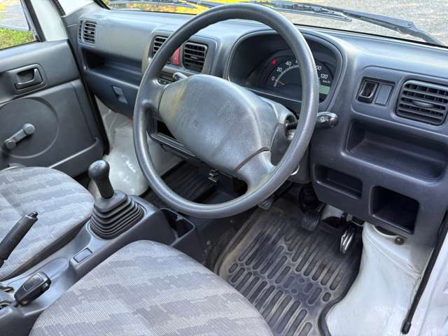 2005 Suzuki Carry – thumbnail 2
