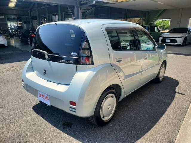 2003 Toyota WiLL – thumbnail 4