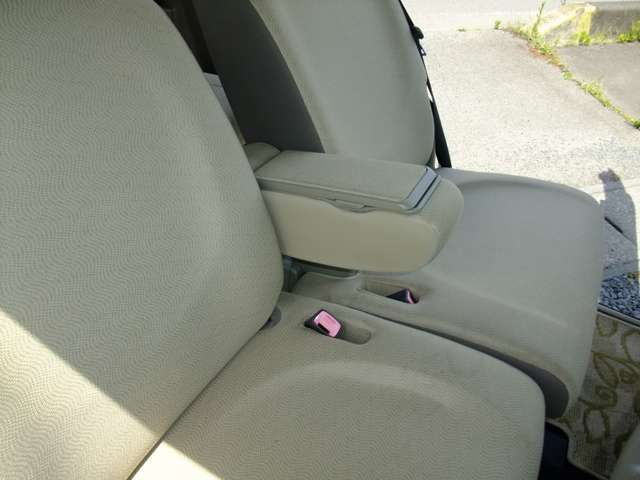 2008 Daihatsu Tanto – thumbnail 3