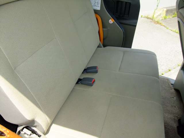 2008 Daihatsu Tanto – thumbnail 4