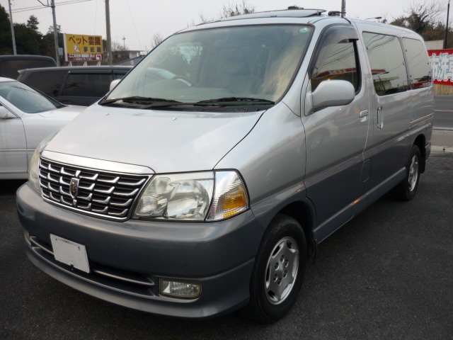 1999 Toyota Grand Hoace