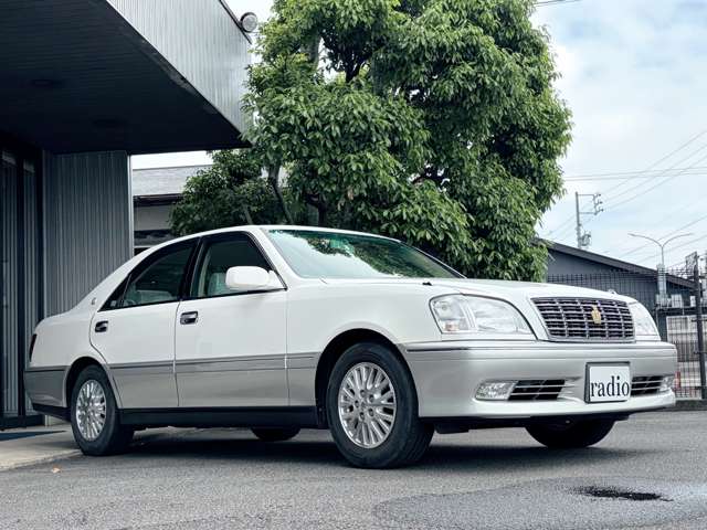 1999 Toyota Crown Royal – thumbnail 3