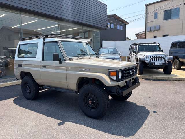 1999 Toyota Land Cruiser 70 – thumbnail 2