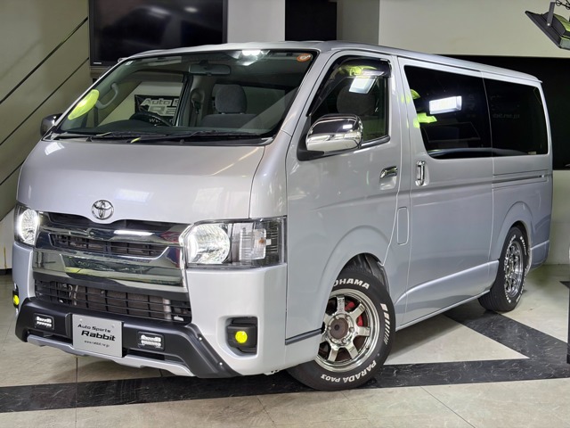 2007 Toyota Hiace