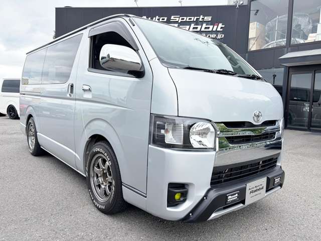 2007 Toyota Hiace – thumbnail 4