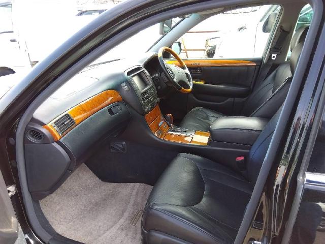 2001 Toyota Celsior – thumbnail 3