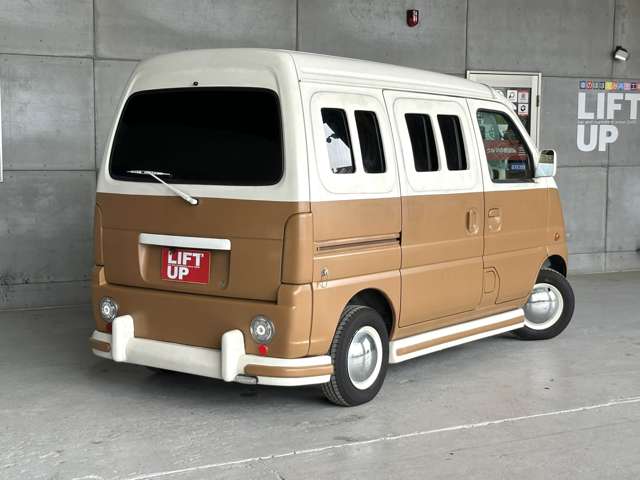2004 Suzuki Every – thumbnail 4