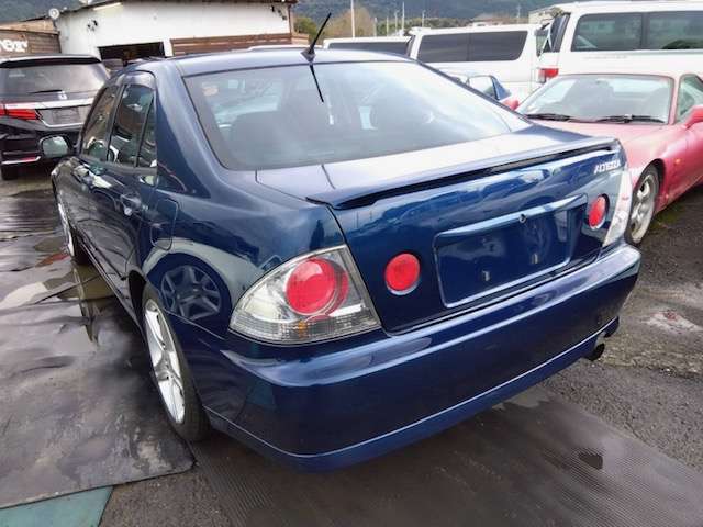 2005 Toyota Altezza – thumbnail 2