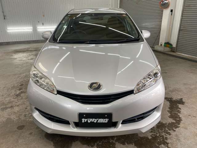 2010 Toyota Wish – thumbnail 4