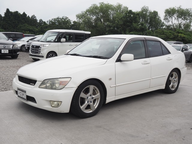 2002 Toyota Altezza