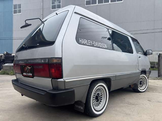 1991 Toyota Masterace Surf – thumbnail 2