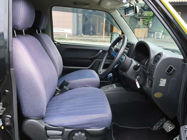 2005 Suzuki Jimny – thumbnail 4