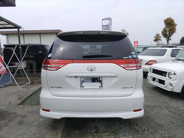 2007 Toyota Estima – thumbnail 2