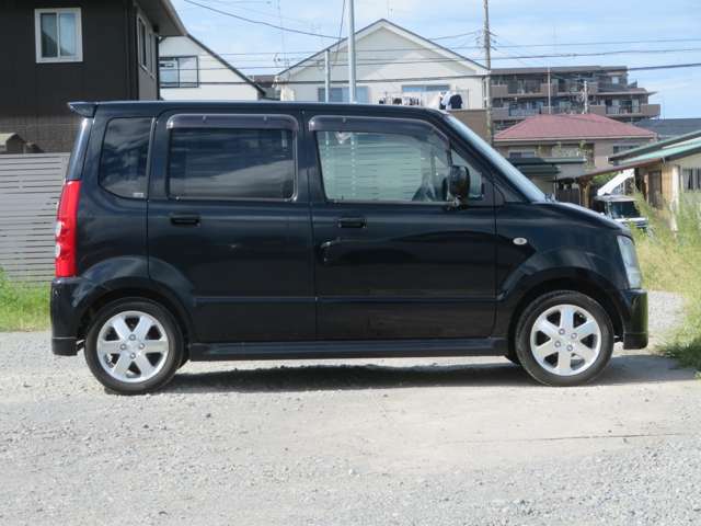 2005 Mazda AZ-Wagon – thumbnail 4