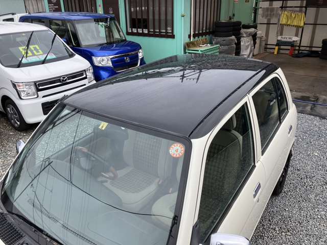2002 Daihatsu Mira Gino – thumbnail 3