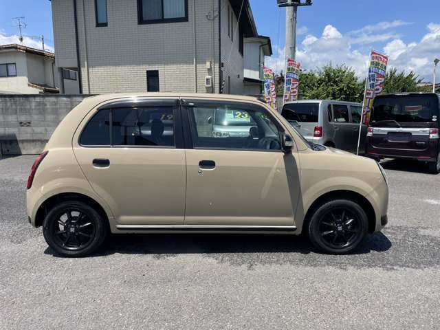 2005 Daihatsu Mira Gino – thumbnail 4