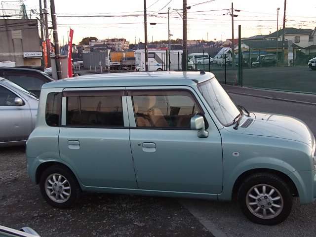2002 Suzuki Alto Lapin – thumbnail 4