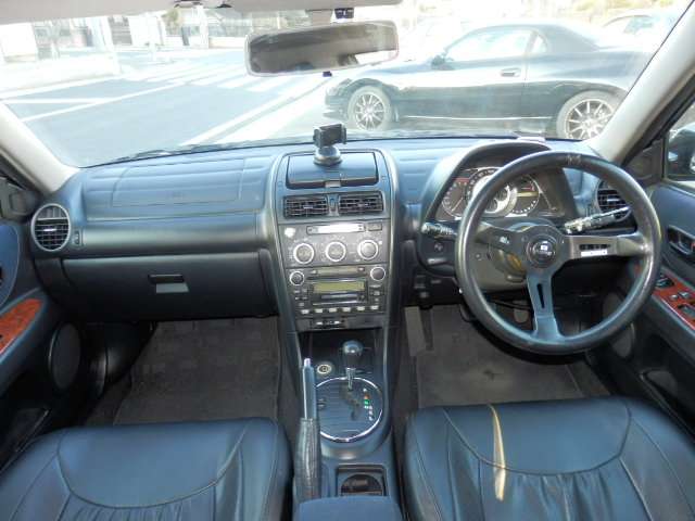 2005 Toyota Altezza – thumbnail 4