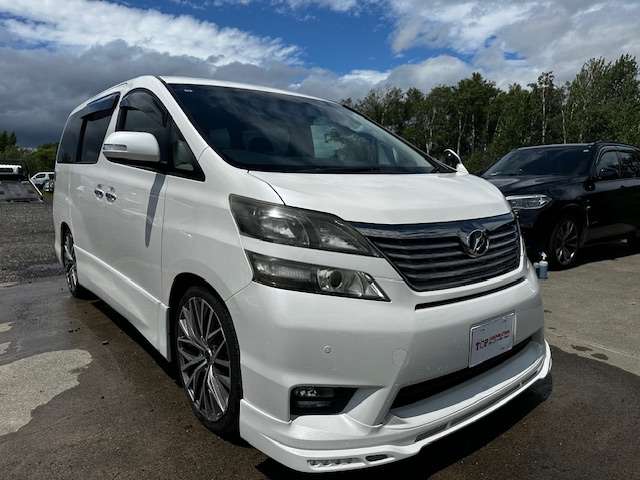 2009 Toyota Vellfire – thumbnail 4